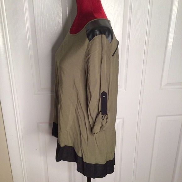 NWT Spense Olive color top sz M - Picture 2 of 4